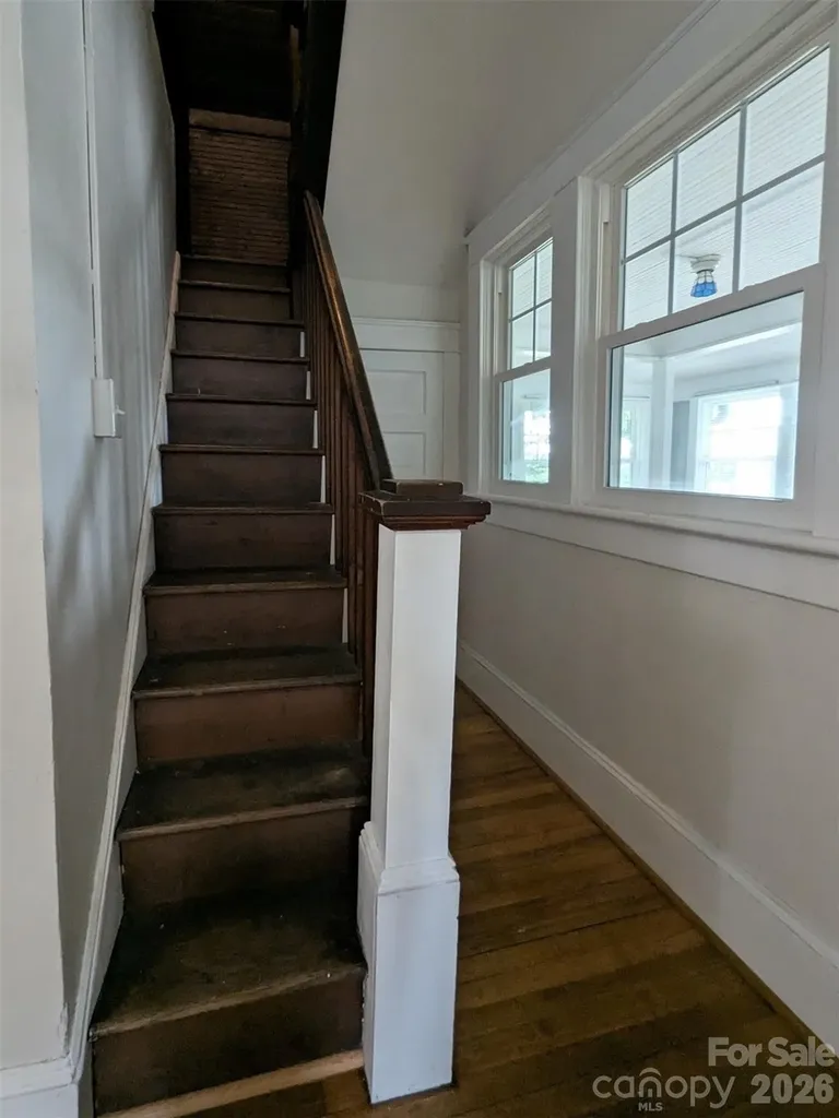 303 Bouchelle Street Morganton NC 28655