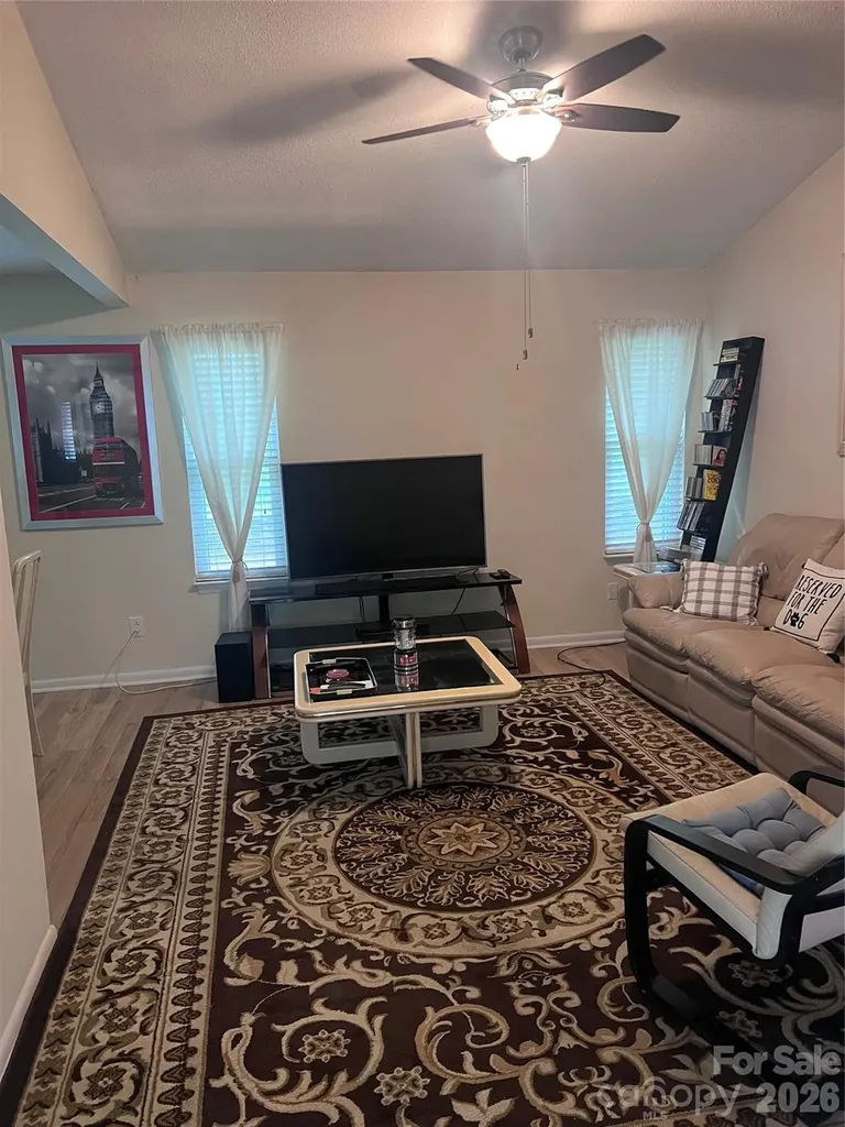 1050 Sardis Cove Drive Charlotte NC 28270