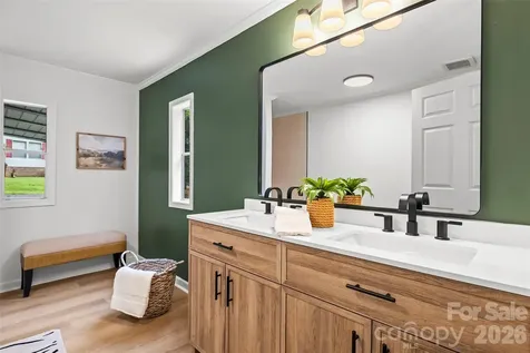 183 Jessica Lane Forest City NC 28043