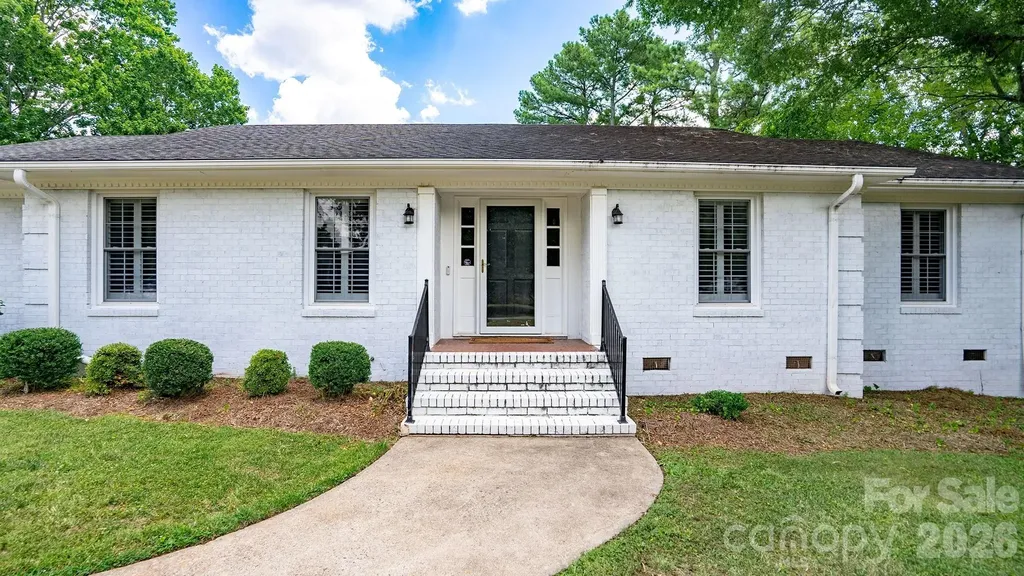 2222 Kings Drive Gastonia NC 28056