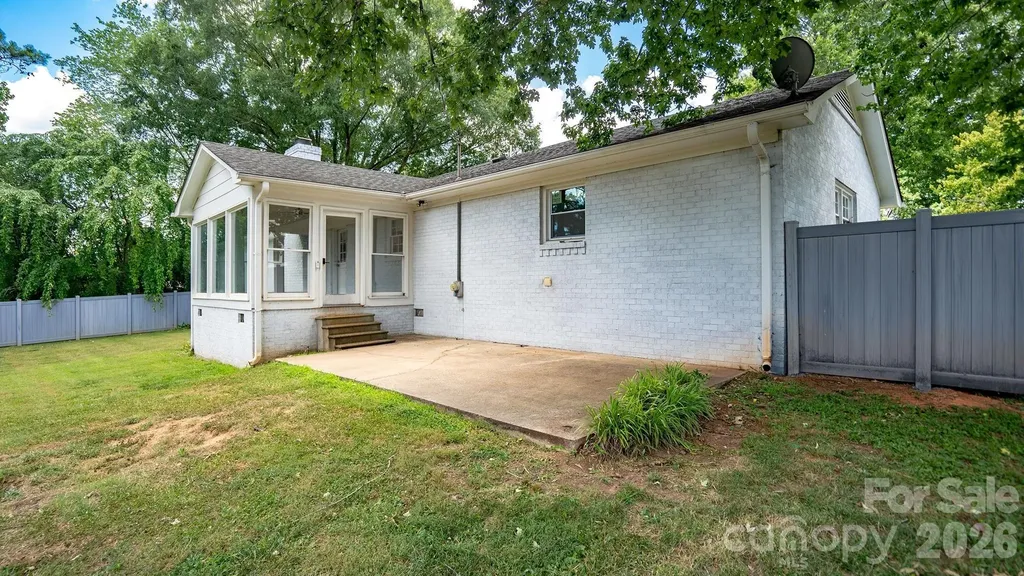 2222 Kings Drive Gastonia NC 28056