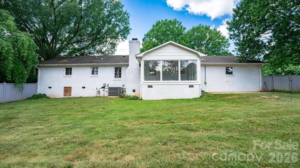 2222 Kings Drive Gastonia NC 28056