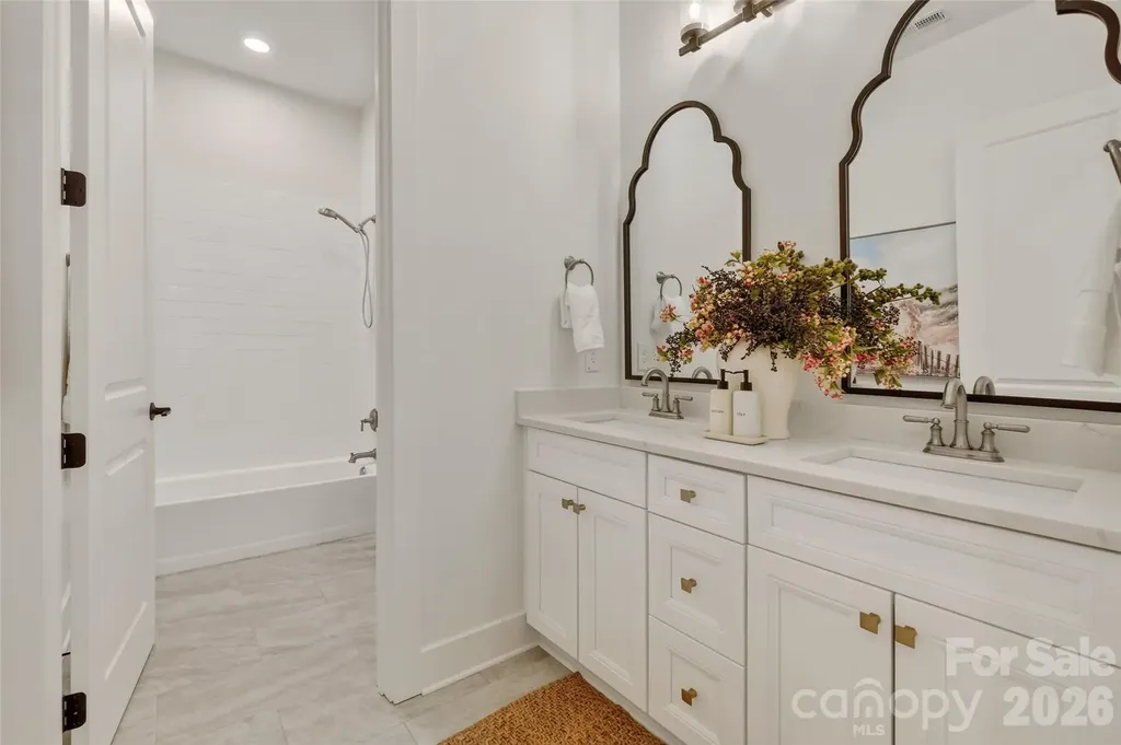 9401 Deer Run Road Waxhaw NC 28173