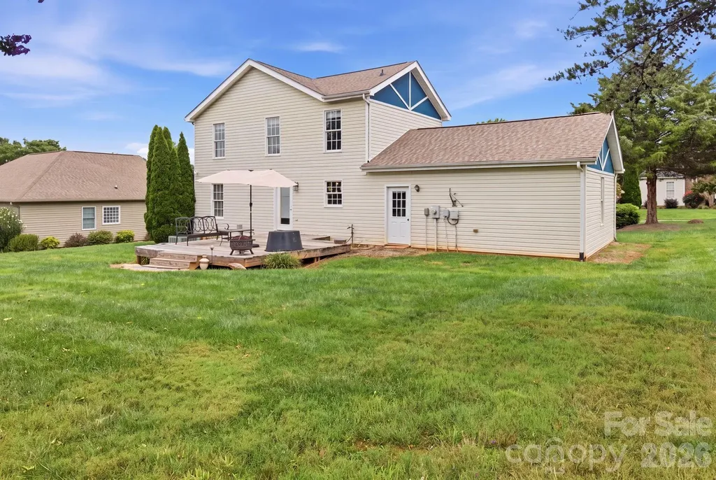 63 Frost Lane Taylorsville NC 28681