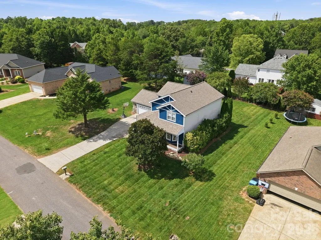 63 Frost Lane Taylorsville NC 28681