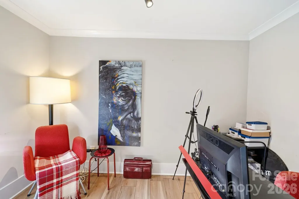 2137 Highland Street Charlotte NC 28208