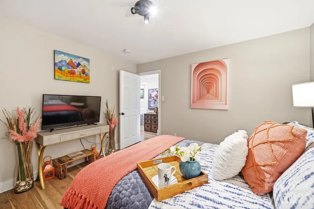 2137 Highland Street Charlotte NC 28208