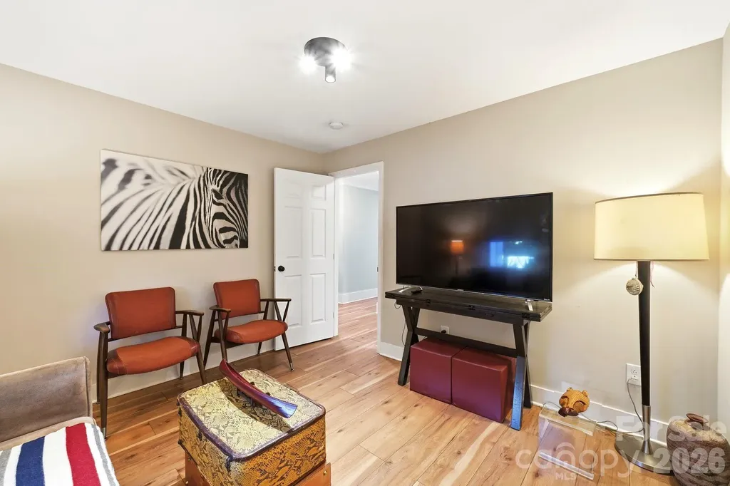 2137 Highland Street Charlotte NC 28208