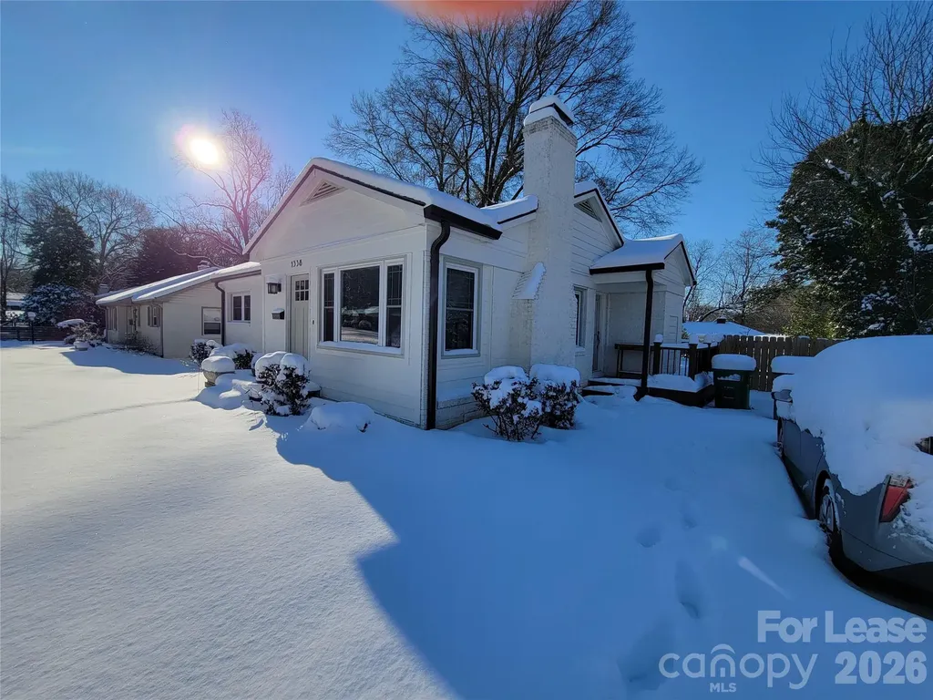 1338 Dresden Drive W Charlotte NC 28205