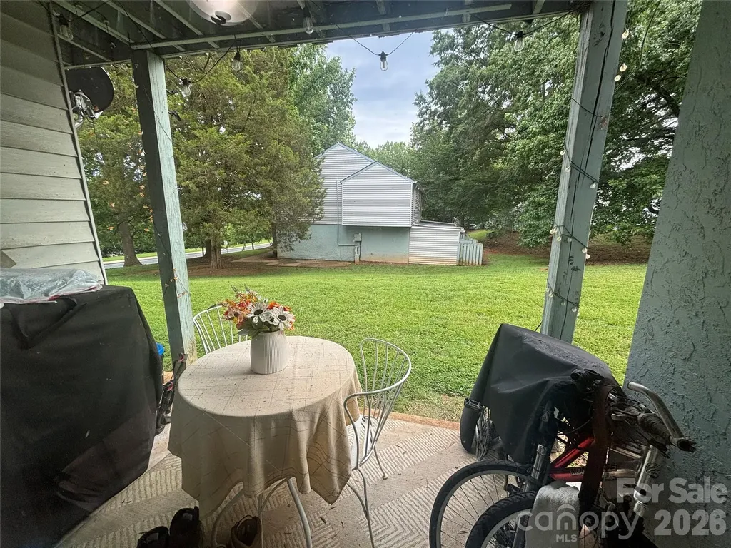 1920 Countrymens Court Charlotte NC 28210