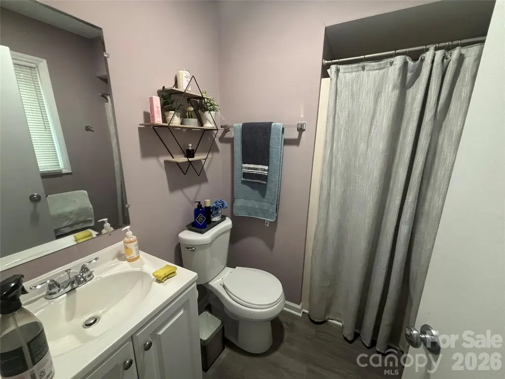 1920 Countrymens Court Charlotte NC 28210