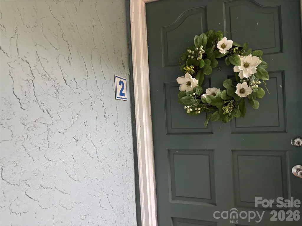 1920 Countrymens Court Charlotte NC 28210
