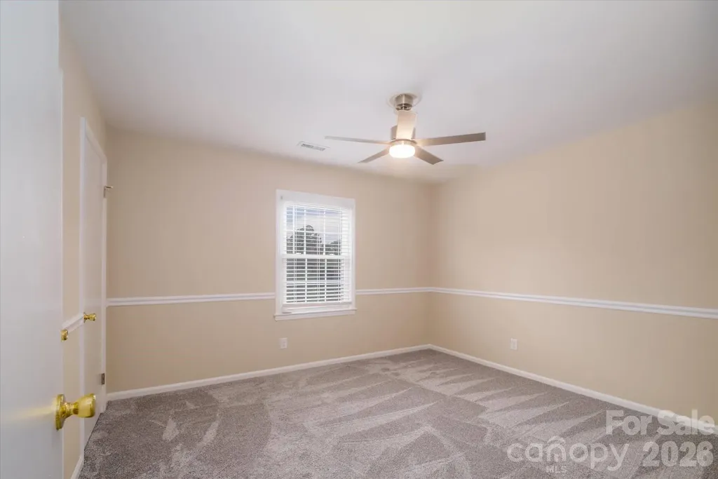 6810 Farmingdale Drive Charlotte NC 28212