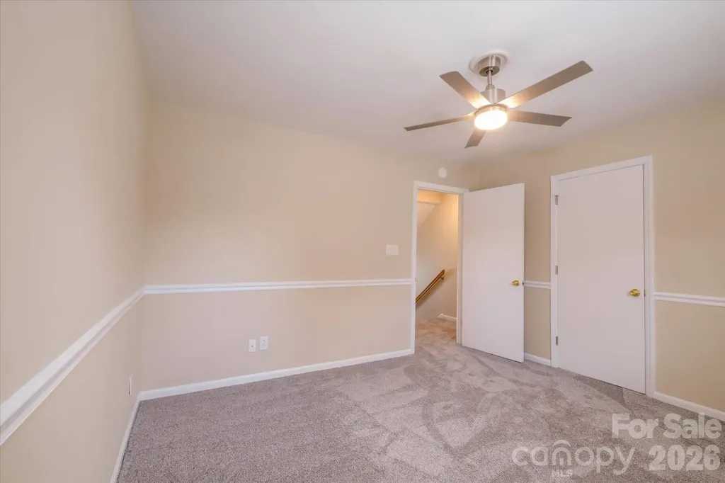 6810 Farmingdale Drive Charlotte NC 28212