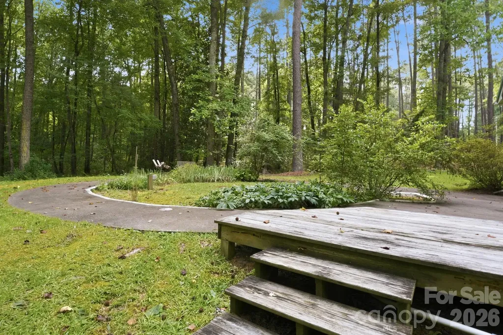 1083 Murdocksville Road West End NC 27376
