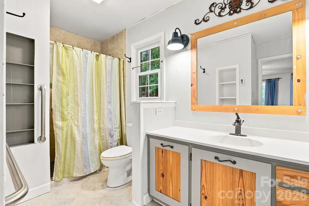 1083 Murdocksville Road West End NC 27376