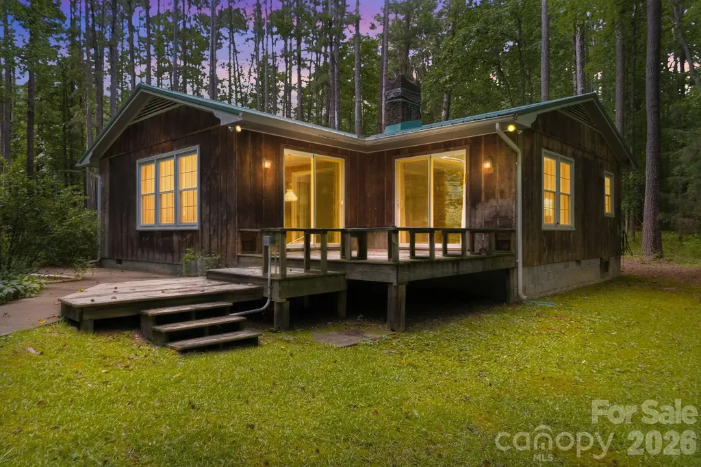 1083 Murdocksville Road West End NC 27376