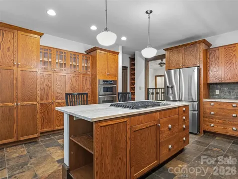1606 Olmsted Drive Asheville NC 28803
