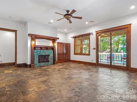 1606 Olmsted Drive Asheville NC 28803