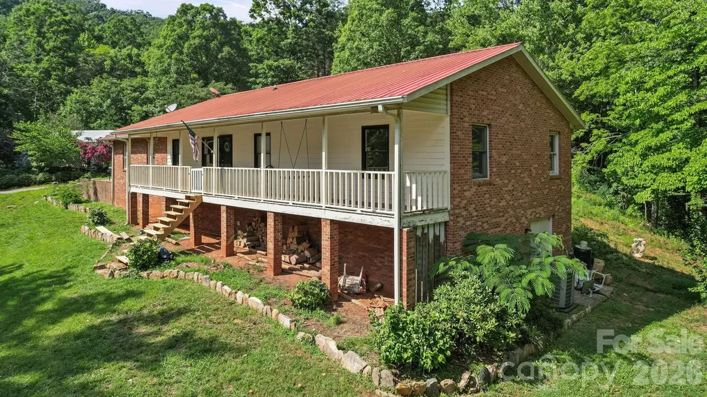 6643 Wards Gap Road Casar NC 28020