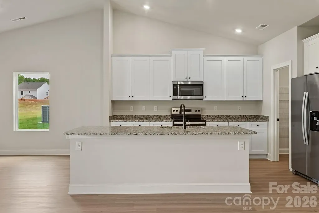 8121 Cravat Court Charlotte NC 28215