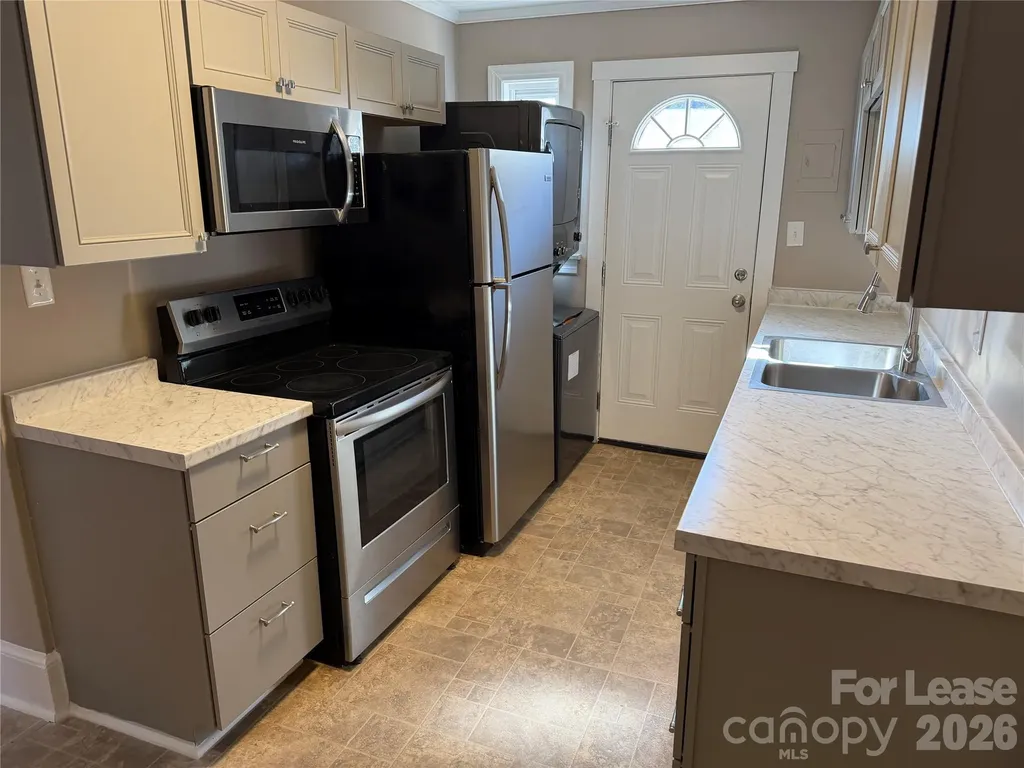 1458 Anderson Street Charlotte NC 28205