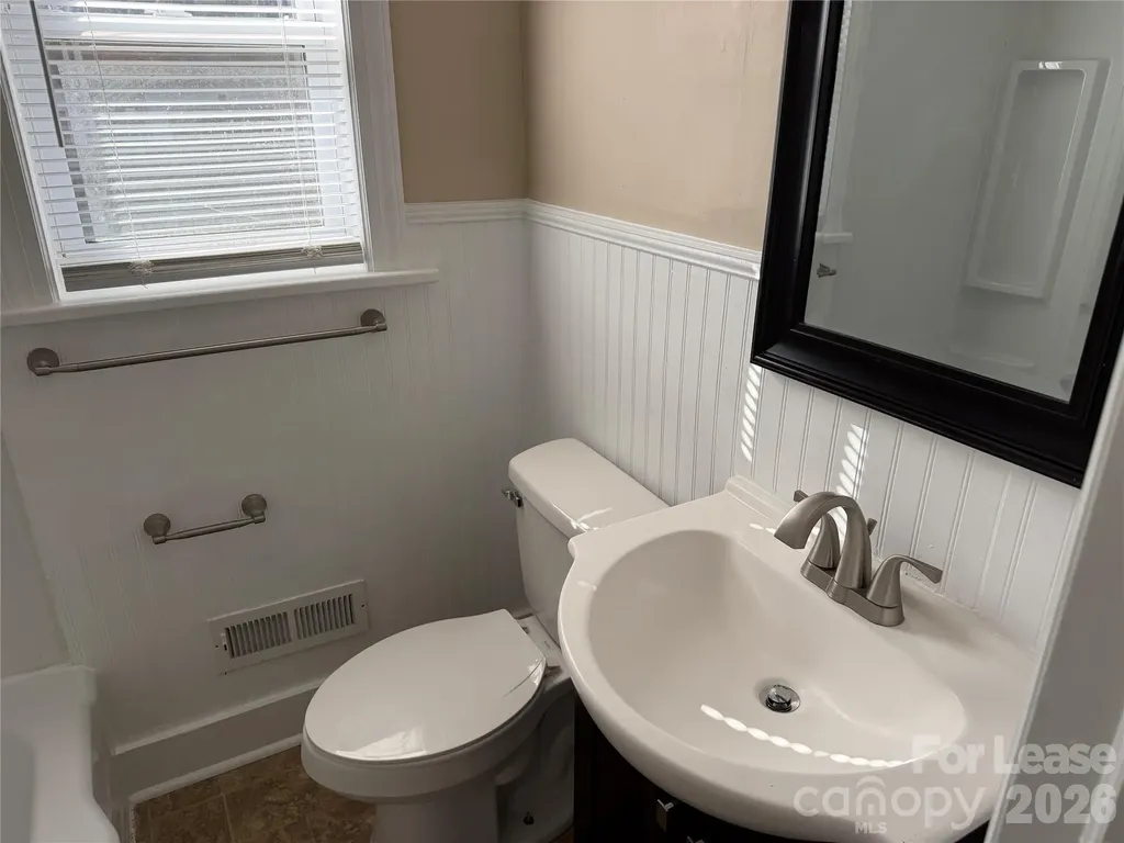 1458 Anderson Street Charlotte NC 28205