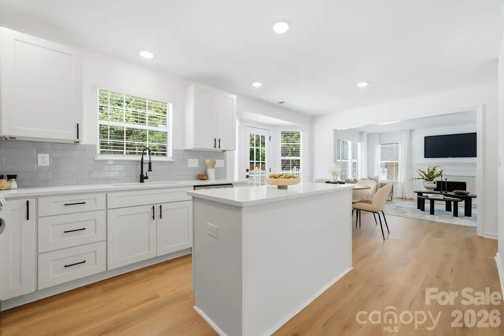 4611 Rock Stream Drive Charlotte NC 28269