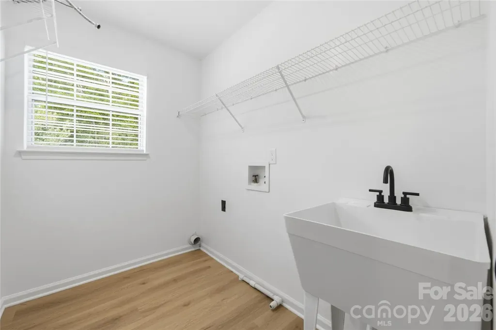4611 Rock Stream Drive Charlotte NC 28269