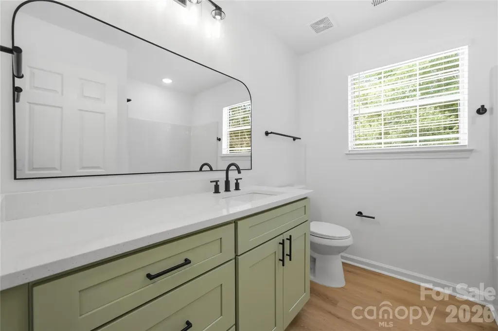 4611 Rock Stream Drive Charlotte NC 28269