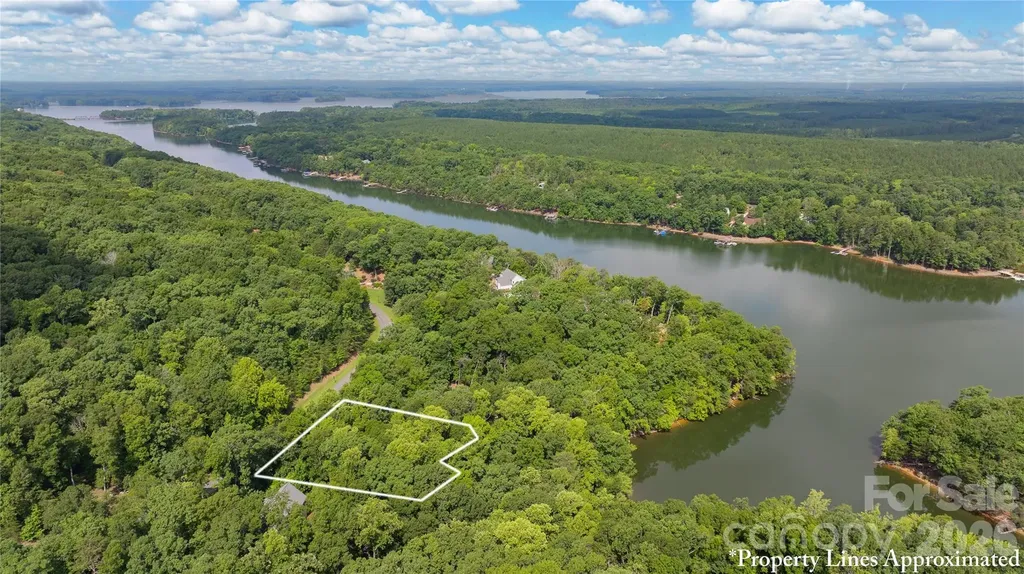 1006 Rocky Cove Lane Denton NC 27239