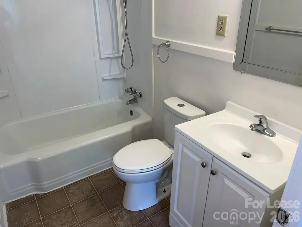 1308 Kings Drive S Charlotte NC 28207