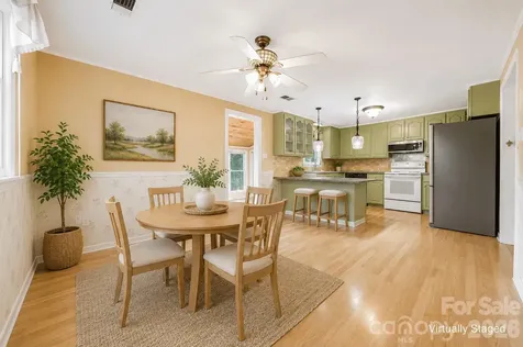 3233 26th Street NE Hickory NC 28601