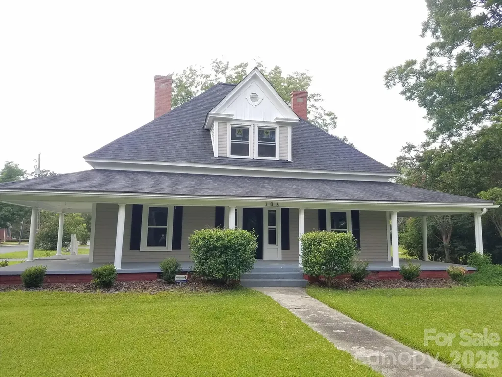 108 S Main Street Wingate NC 28174