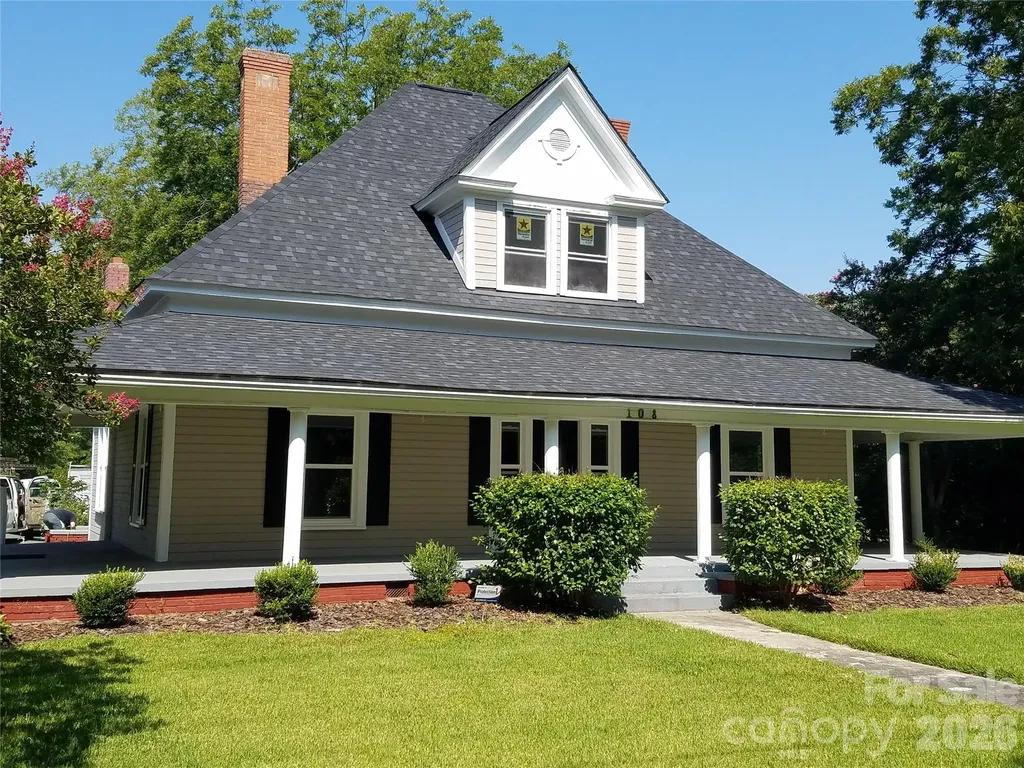 108 S Main Street Wingate NC 28174