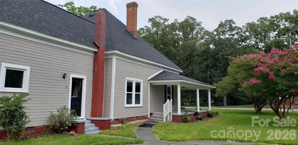 108 S Main Street Wingate NC 28174