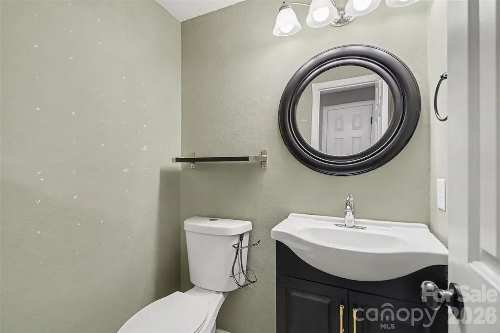 10724 Downpatrick Place Charlotte NC 28262