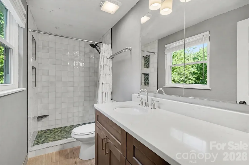 10724 Downpatrick Place Charlotte NC 28262