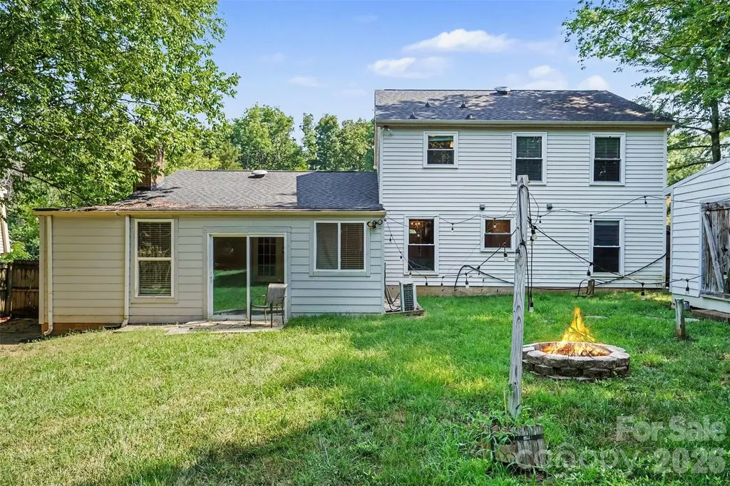 10724 Downpatrick Place Charlotte NC 28262