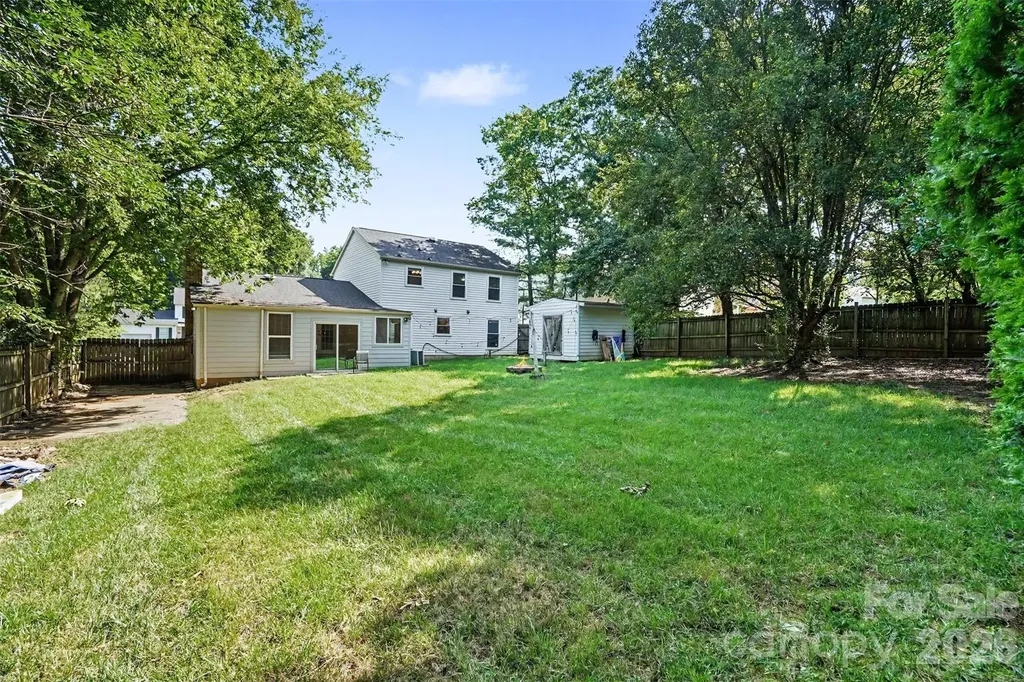 10724 Downpatrick Place Charlotte NC 28262