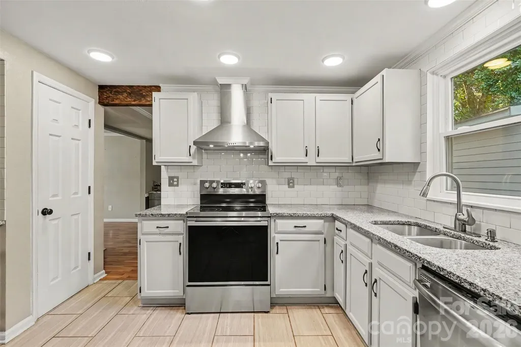 10724 Downpatrick Place Charlotte NC 28262