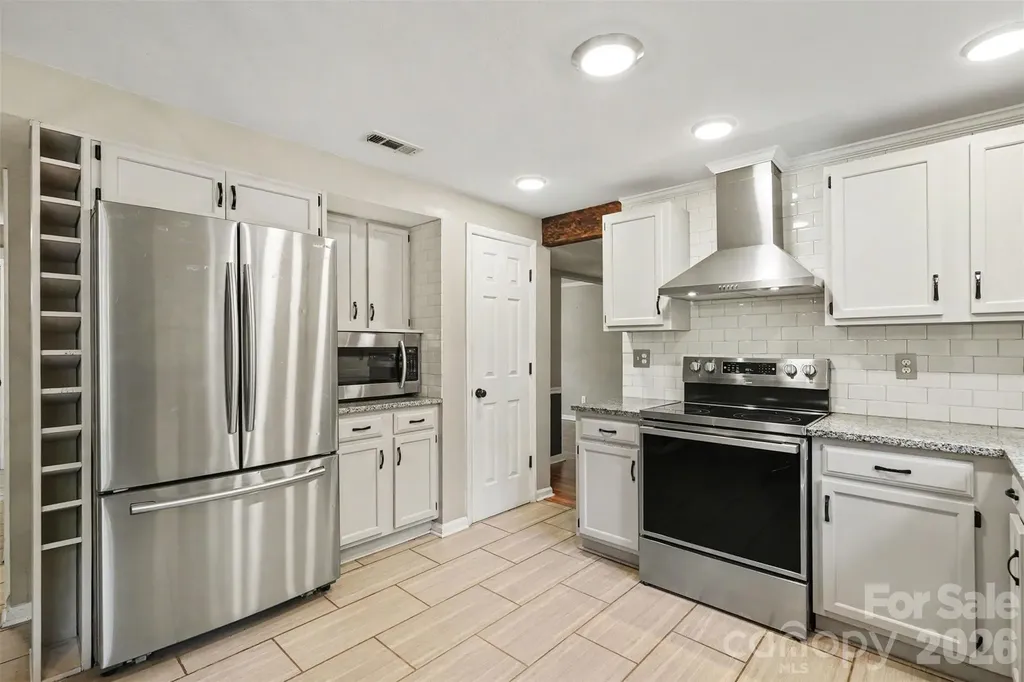 10724 Downpatrick Place Charlotte NC 28262