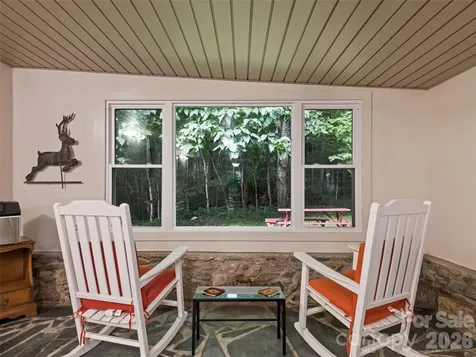 51 Atari Road Waynesville NC 28786