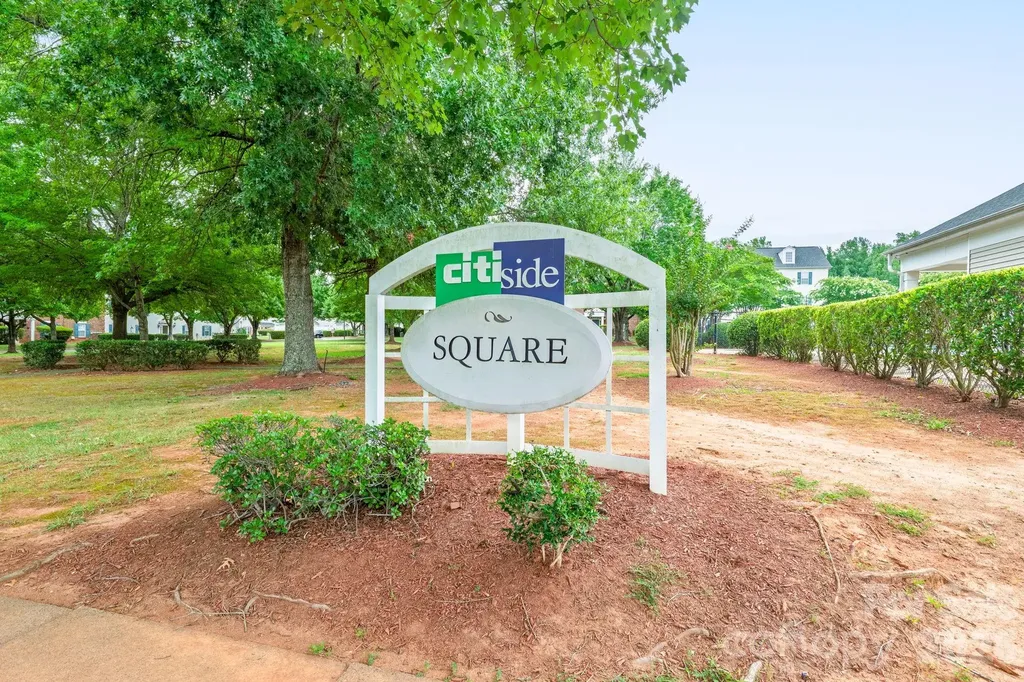 3965 Mohawk Court Charlotte NC 28215