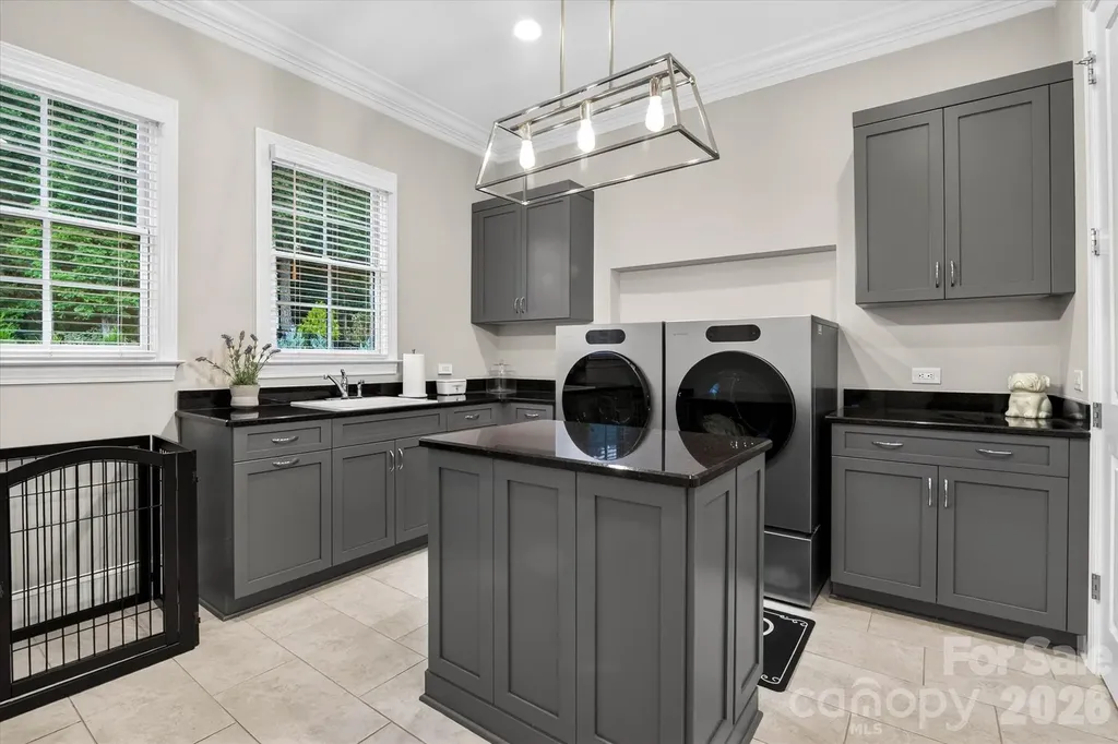 1115 Shelton Oaks Court Matthews NC 28105