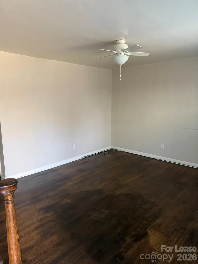 634 Walnut Street Statesville NC 28677