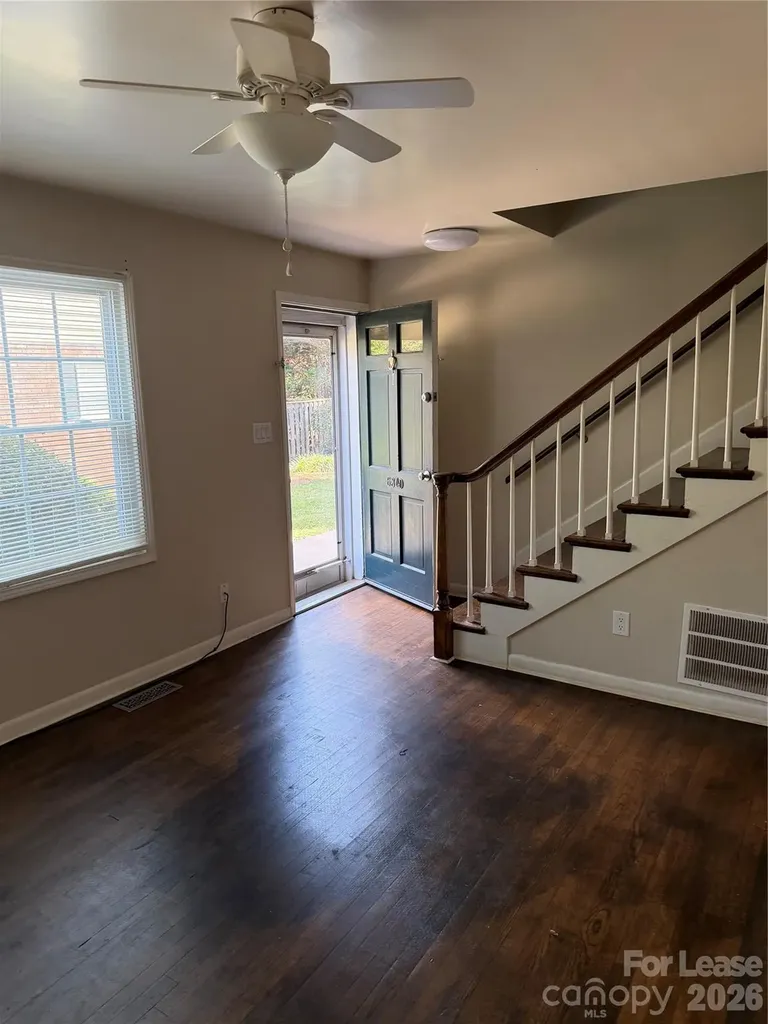 634 Walnut Street Statesville NC 28677