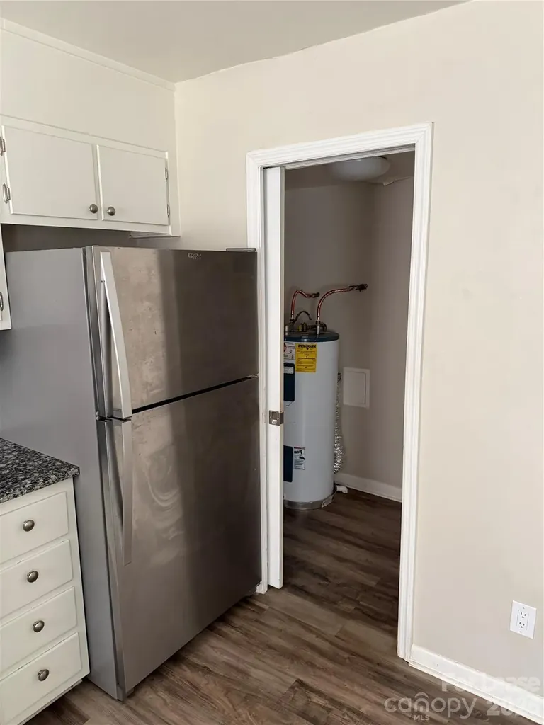 634 Walnut Street Statesville NC 28677
