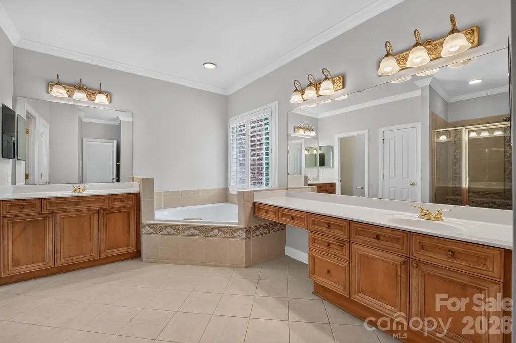 105 Castlestone Lane Matthews NC 28104