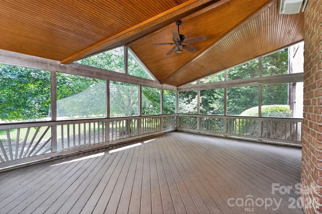 105 Castlestone Lane Matthews NC 28104